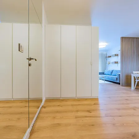 Apartament Zloty Premium-near Old Town